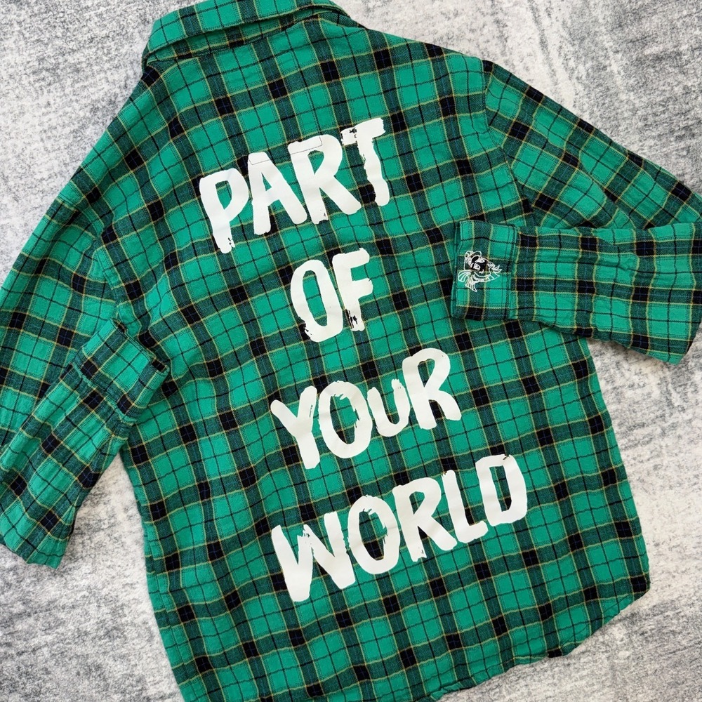 Cakeworthy Disney‎ Shirt Medium Plaid Flannel Ariel Mermaid Part of Your World